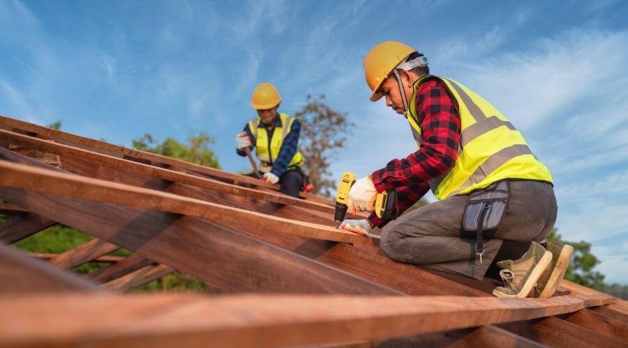 Professional residential roofers in Laredo, MO